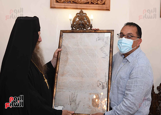 رئيس الوزراء يتفقد أعمال تطوير دير سانت كاترين‎ تصوير سليمان العطيفى (33)