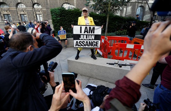 مظاهرة فى لندن للإفراج عن أسانج