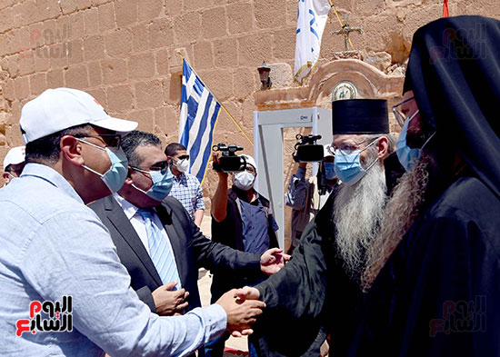 رئيس الوزراء يتفقد أعمال تطوير دير سانت كاترين‎ تصوير سليمان العطيفى (2)