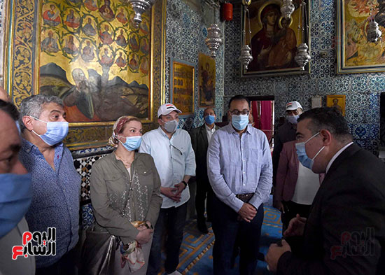 رئيس الوزراء يتفقد أعمال تطوير دير سانت كاترين‎ تصوير سليمان العطيفى (13)