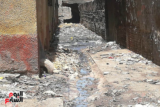 مساكن السودان بالدقى تغرق فى القمامة والصرف الصحى (3)