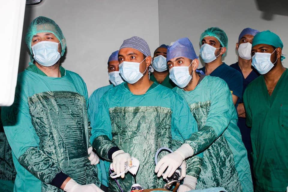 إجراء عملية لأول مرة لتكميم المعدة بمستشفى أرمنت التخصصى بالأقصر (6)