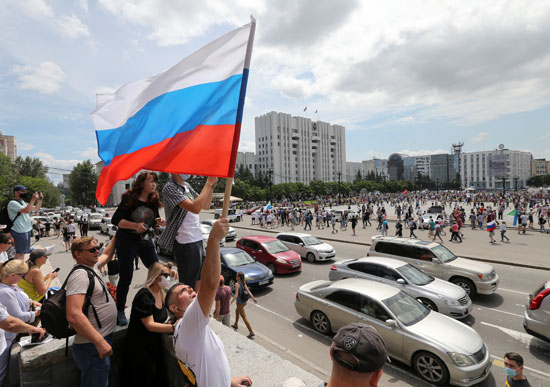 الآلاف في شوارع خاباروفسك ينددون بإقالة الحاكم فورغال