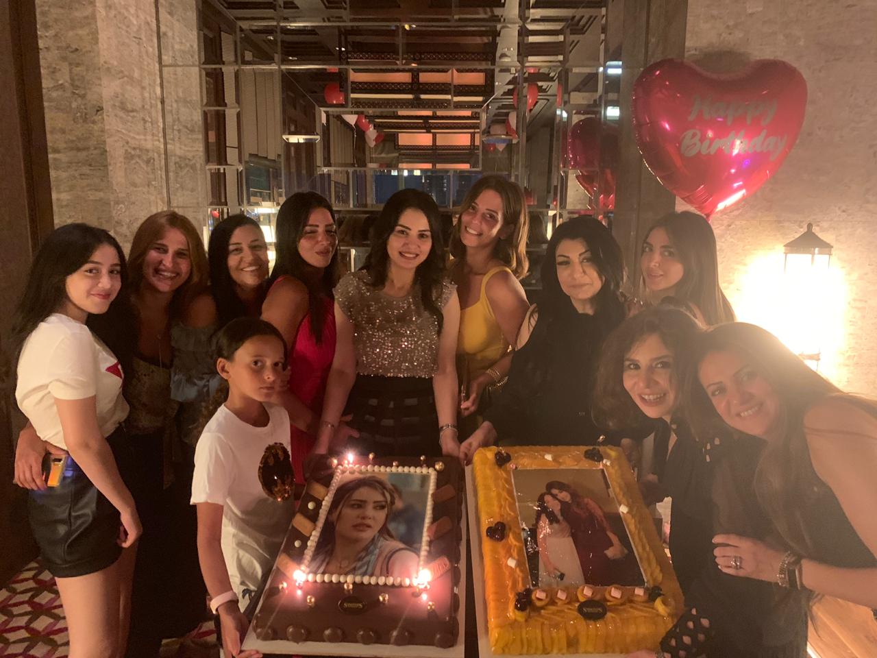 دينا فؤاد تحتفل بعيد ميلادها (1)