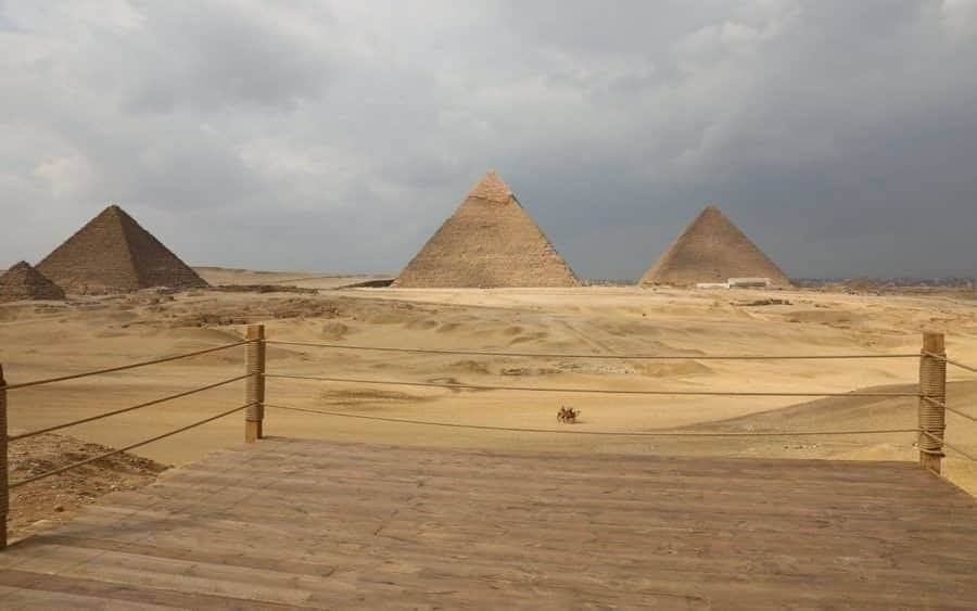 أول مطعم بمنطقة آثار الهرم (6)