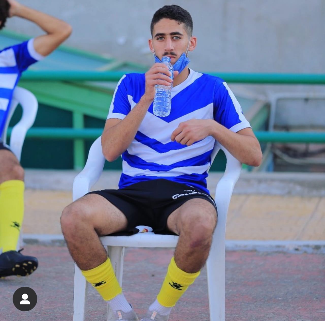 فضل أباظة (1)