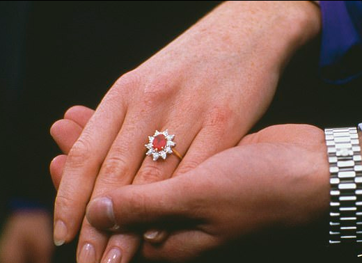 خاتم سارة فيرجسون