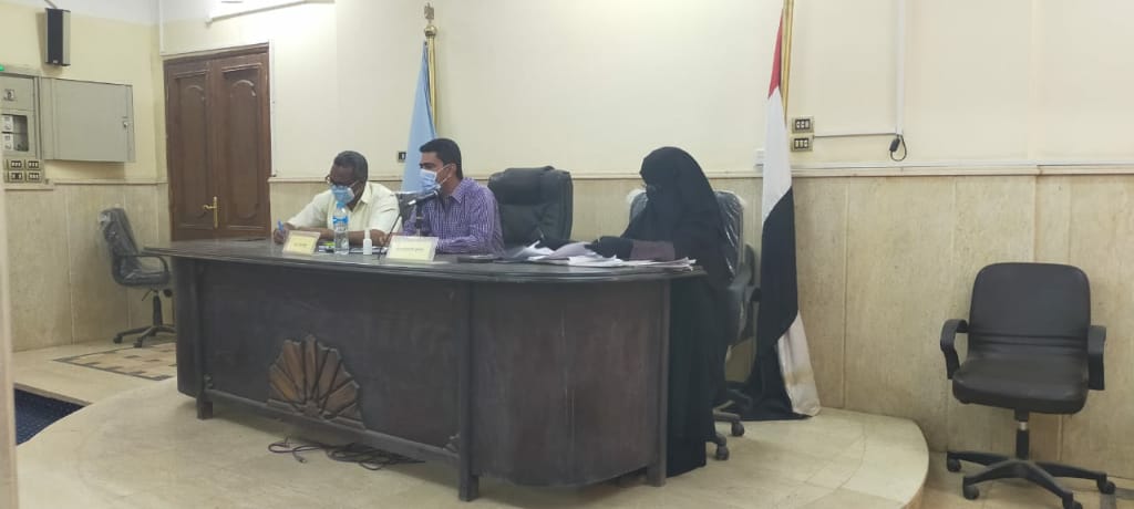 المجلس التنفيذى لمدينة البياضية يناقش تجهيزات عيد الأضحى المبارك  (1)