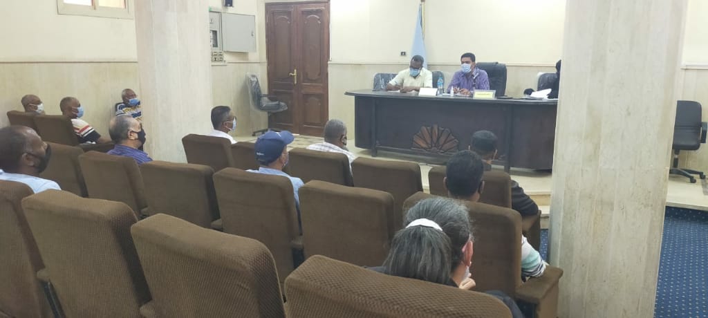 المجلس التنفيذى لمدينة البياضية يناقش تجهيزات عيد الأضحى المبارك  (3)