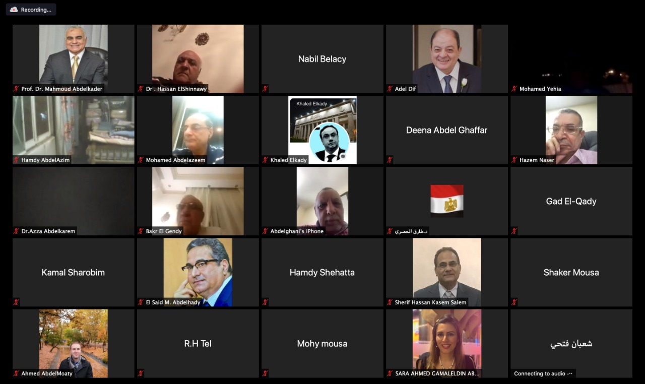 جانب من الصالون (2)