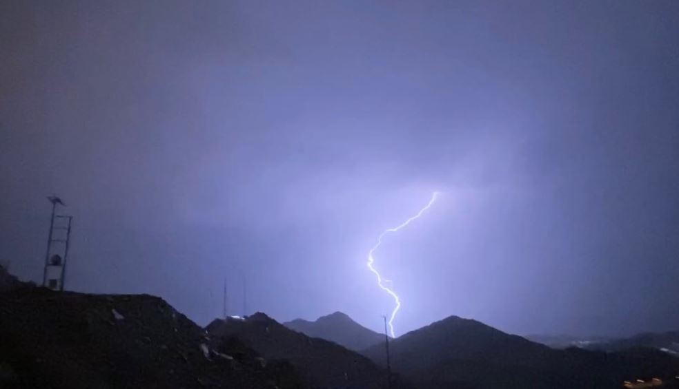 البرق والرعد فى مكة المكرمة  (3)