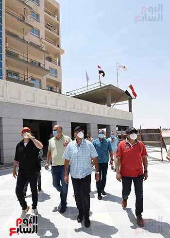 جولة رئيس الوزراء بالعلمين (2)