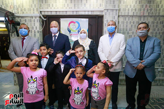 زيارة محافظ القاهرة لدار السندس للايتام (6)
