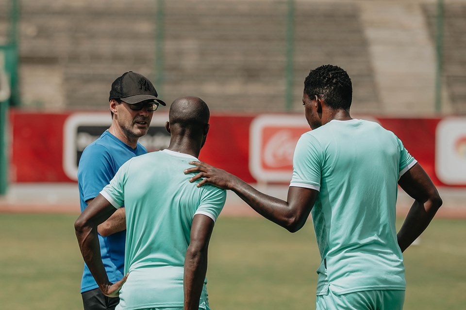 مران الاهلي  (1)