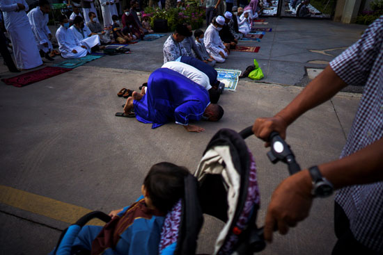 صلاة عيد الأضحى فى تايلاند صلاة عيد الأضحى فى تايلاند