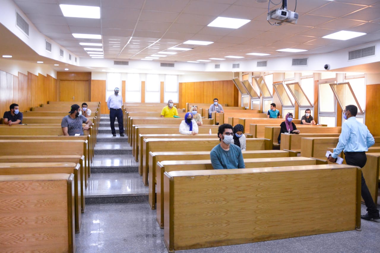 جامعة مصر للعلوم والتكنولوجيا  (8)