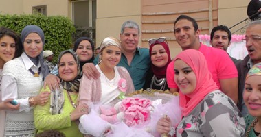 شوبير مع حفيدته هنا