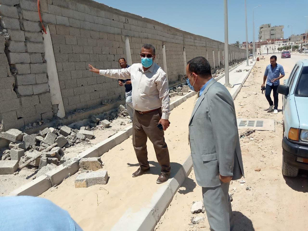 محافظ شمال سيناء يتفقد أعمال تطوير الميادين  (3)