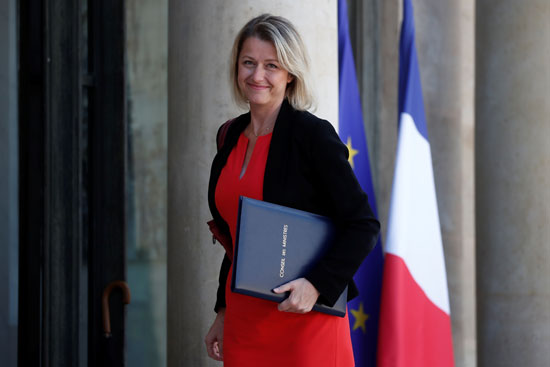 -باربارا-بومبيلي---وزيرة-فرنسية--(3)