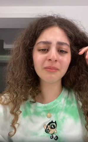 Ø¬Ø±ÙŠÙ…Ø© Ù„Ø§ ØªÙ†ØªÙ‡Ù‰ Ù†Ø¬Ù…Ø§Øª Ø´Ø§Ø¨Ø§Øª ÙŠØ±ÙˆÙŠÙ† Ù…Ø¹Ø§Ù†Ø§ØªÙ‡Ù† Ù…Ø¹ Ø§Ù„ØªØ­Ø±Ø´ Ù…Ø§ÙŠØ§Ù† Ø§Ù„Ø³ÙŠØ¯ Ø²Ù…ÙŠÙ„ Ù…Ù…Ø«Ù„ ØªØ­Ø±Ø´ Ø¨ÙŠ ÙŠØ§Ø³Ù…ÙŠÙ† ØºÙŠØ« Ù…Ø¯Ø±Ø³ ÙƒÙŠÙ…ÙŠØ§Ø¡ Ù…Ø³ÙƒÙ†Ù‰ Ø¨Ø·Ø±ÙŠÙ‚Ø© Ù…Ø´ Ù…Ø±ÙŠØ­Ø© ÙˆÙ„Ù…Ø§ Ø§ØªÙƒÙ„Ù…Øª Ø³Ù‚Ø·Ù†ÙŠ ÙˆÙ‡Ù†Ø§ Ø§Ù„Ø²Ø§Ù‡Ø¯ ØªÙˆØ«Ù‚ Ù„Ø­Ø¸Ø© Ø§Ù„ØªØ­Ø±Ø´ Ø¨Ù‡Ø§