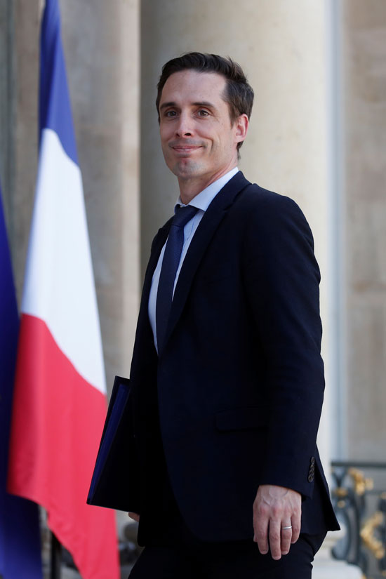 وزير النقل الفرنسي الشاب جان بابتيست جيباري