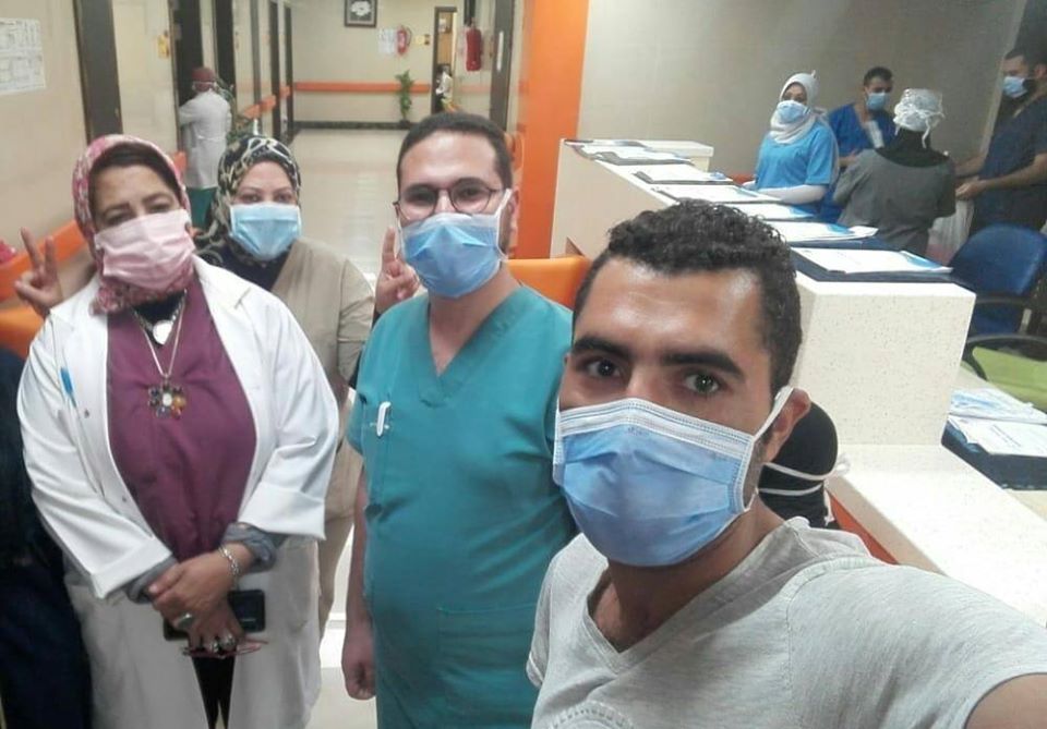 شفاء 5 شباب متطوعين بمستشفيات العزل الصحى بالأقصر من كورونا (2)