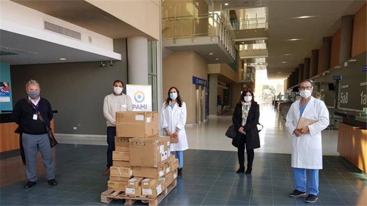 الأجهزة التي تبرع بها ميسي