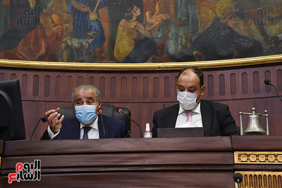 اجتماع لجنة الشئون الاقتصادية  (1)