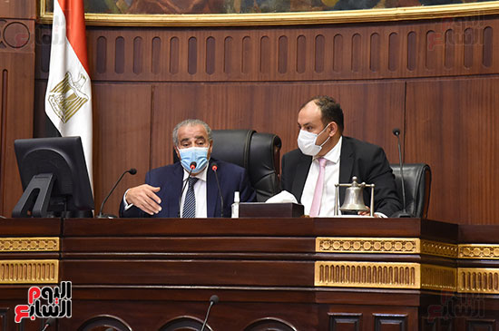 اجتماع لجنة الشئون الاقتصادية  (12)