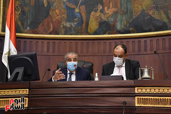 اجتماع لجنة الشئون الاقتصادية  (10)