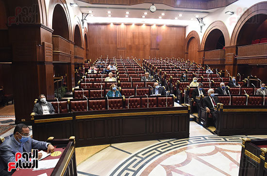 اجتماع لجنة الشئون الاقتصادية  (7)