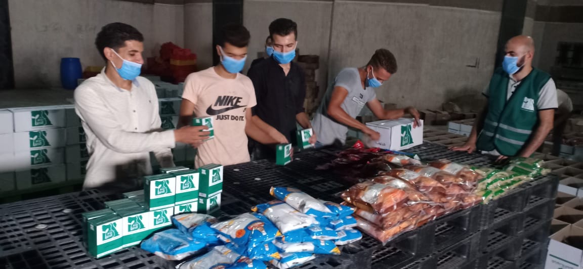 ٥ آلاف كرتونة  مواد غذائية مساعدات للشعب اللبناني    (5)