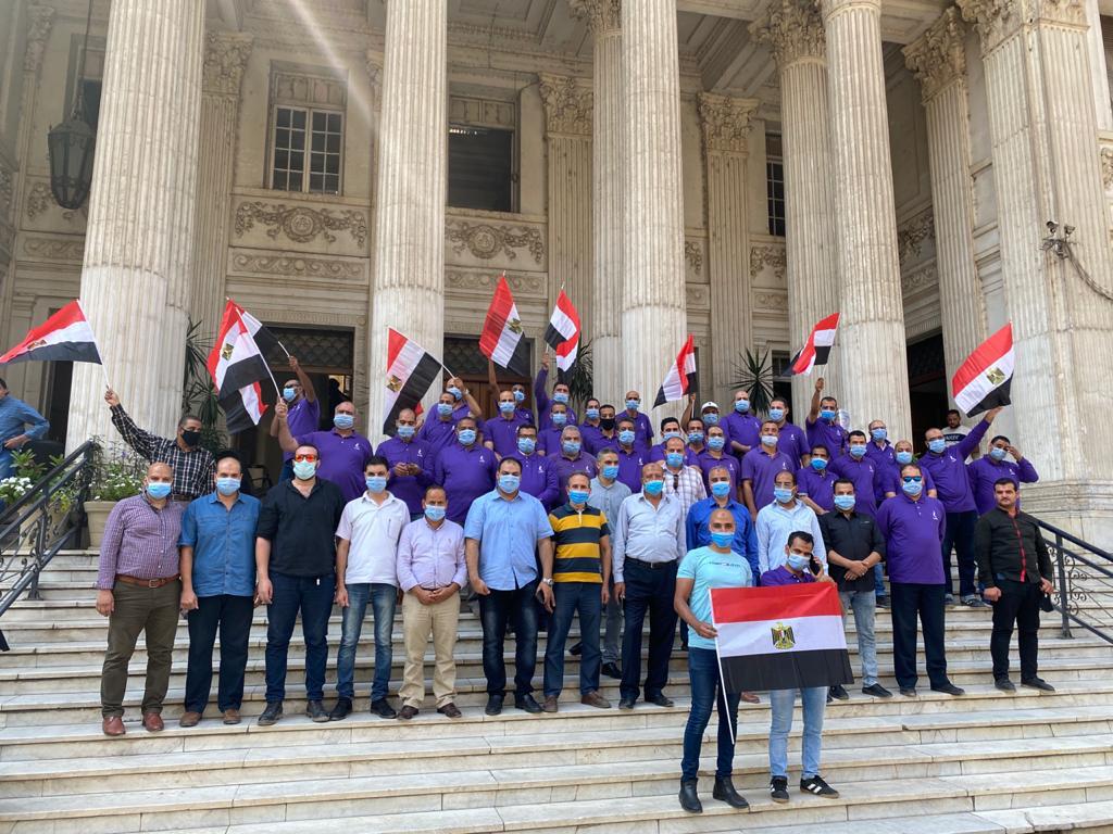 تبكير انصراف العاملين للتصويت بانتخابات مجلس الشيوخ (2)