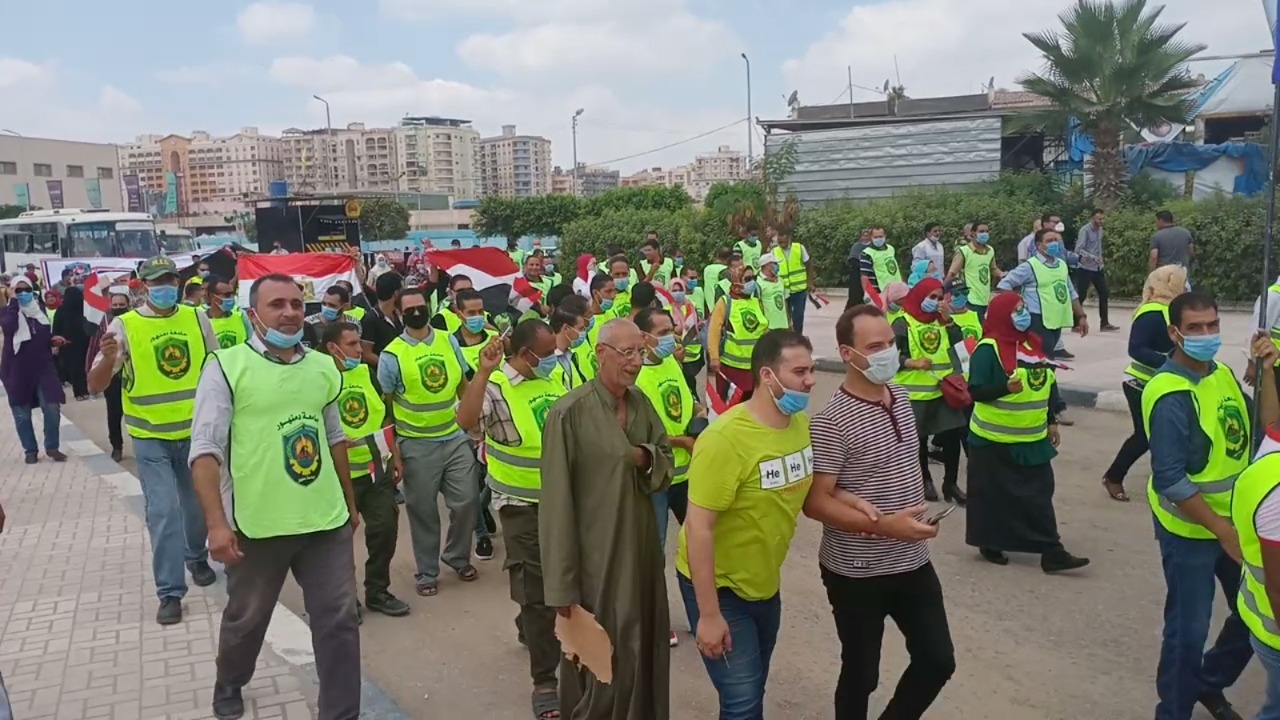 مسيرات حاشدة بشوارع دمنهور لتحفيز المواطنين (4)