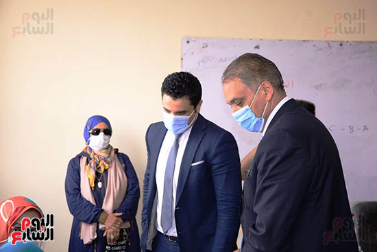 وزير شئون المجالس النيابية (7)