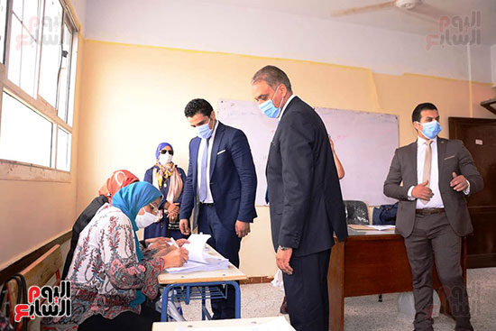 وزير شئون المجالس النيابية (2)