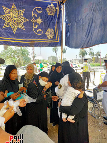 طوابير من السيدات تتوافدن على لجان شمال محافظة الأقصر ومنشاة العمارى (3)