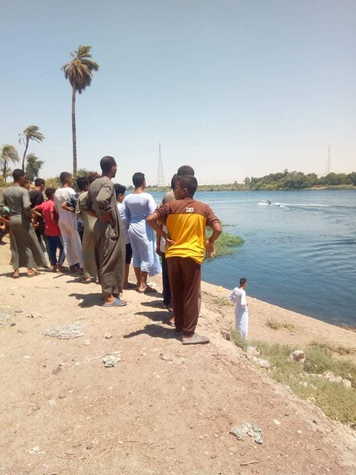 غرق شاب في نهر النيل (1)