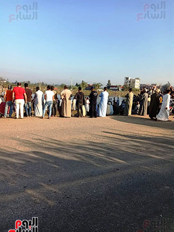 لقطات جديدة من موقع حادث معدية الموت (8)