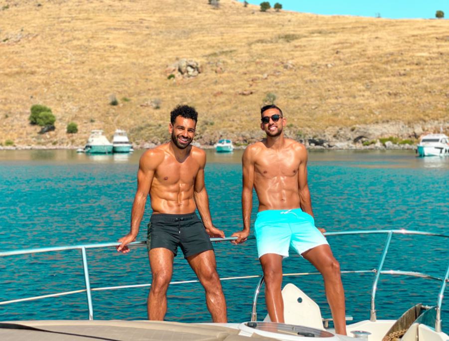 محمد صلاح وأحمد حسن كوكا