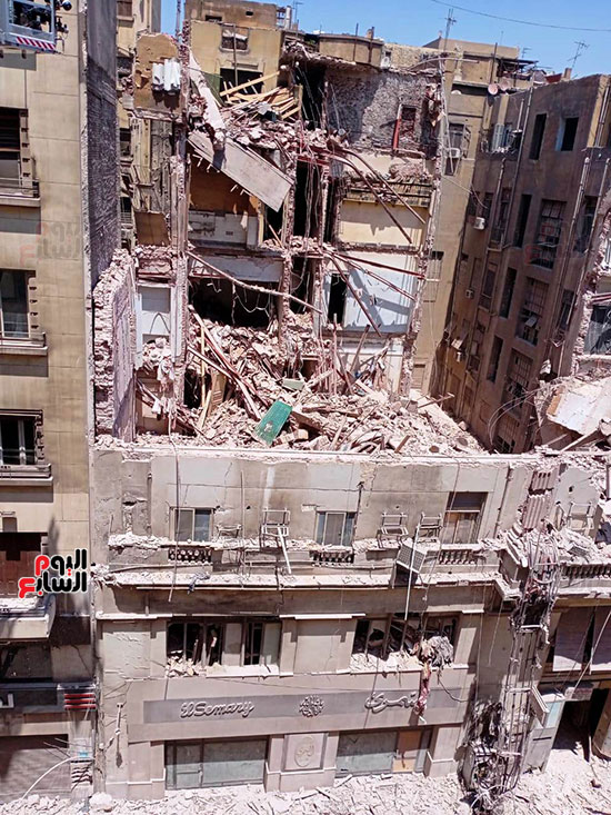 عقار قصر النيل المنهار (10)