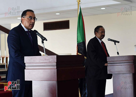  الدكتور مصطفى مدبولى، رئيس الوزراء ونظيره السودانى الدكتور عبد الله حمدوك (1)