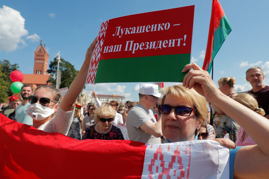 2020-08-16T095104Z_276557395_RC2XEI9M4FOG_RTRMADP_3_BELARUS-ELECTION