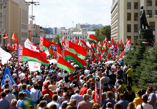 2020-08-16T104150Z_1731473603_RC2YEI972E2Q_RTRMADP_3_BELARUS-ELECTION