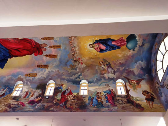 أول صور لجداريات وأسقف كنيسة مارى جرجس بالداخلة (17)