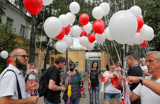 2020-08-18T090740Z_1838995647_RC29GI9SCLEK_RTRMADP_3_BELARUS-ELECTION