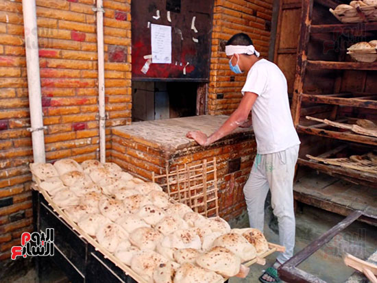 عامل المخبز