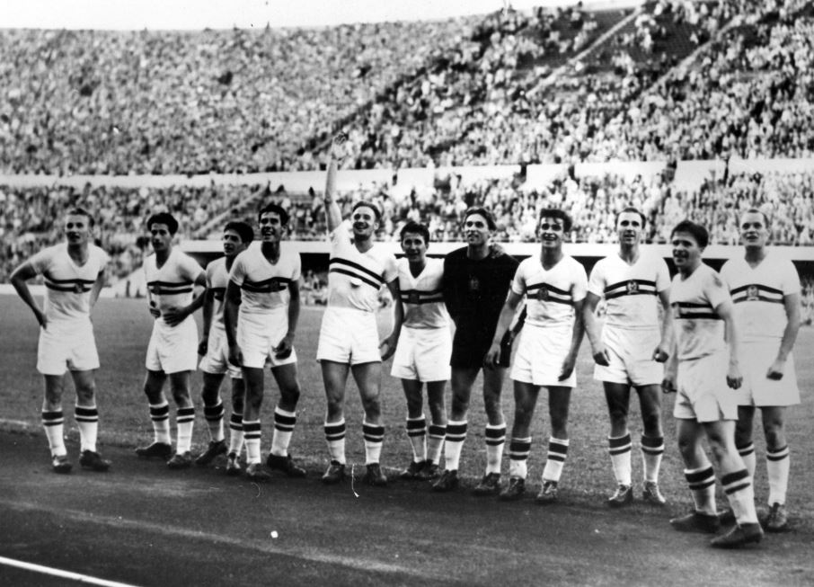 فوز المجر بذهبية الألعاب الأولمبية  (2)