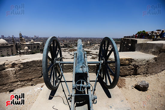 مدفع افطار شهر رمضان يطل على القاهره مدفع افطار شهر رمضان يطل على القاهره