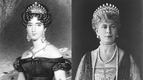 يسار الأميرة أوغوستا من هيسن كاسل أو دوقة كامبريدج وتاج عقدة العاشق الحقيقي، أما في  يمين الملكة ماري ونسخة نسخة طبق الأصل من عقدة كامبريدج لوفر.